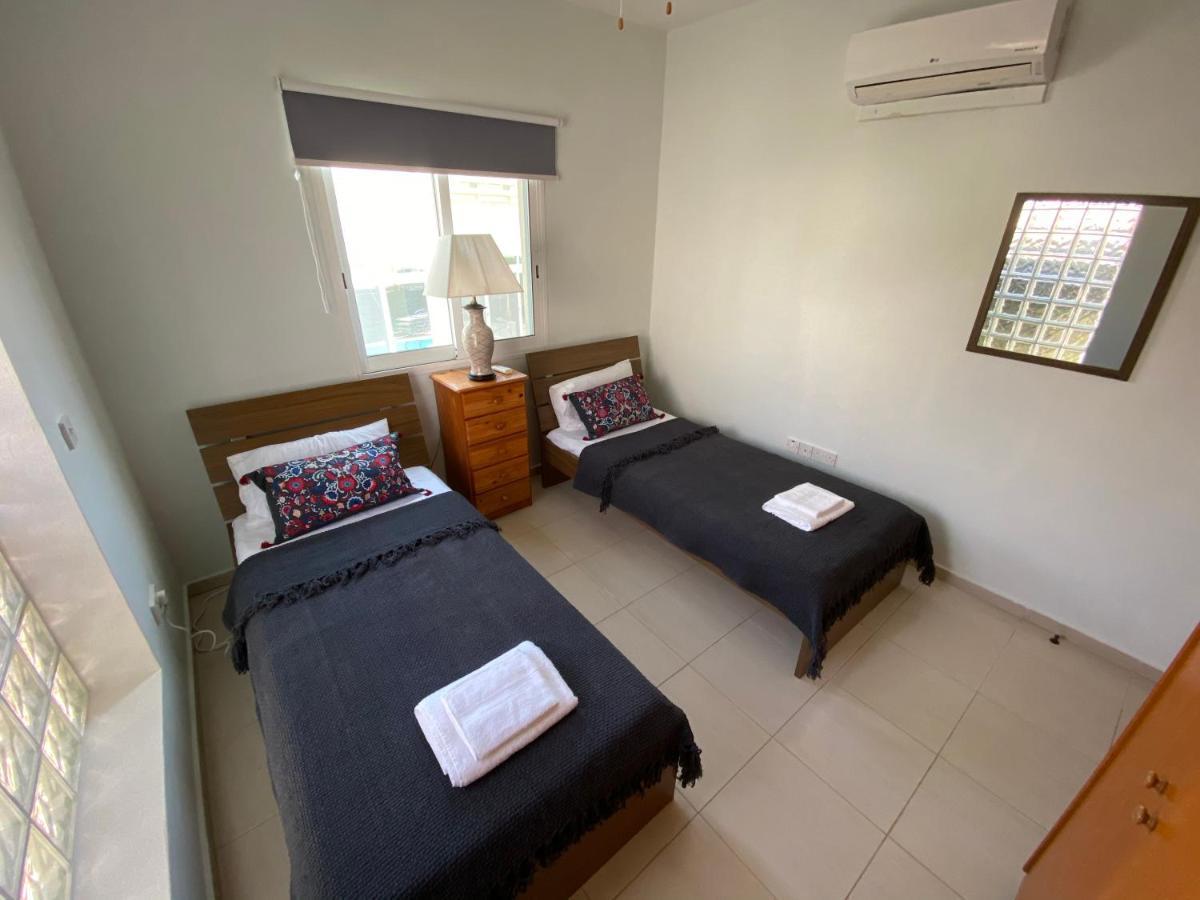 Roof Terrace & Sea View Entire Apartment Peyia Exterior photo