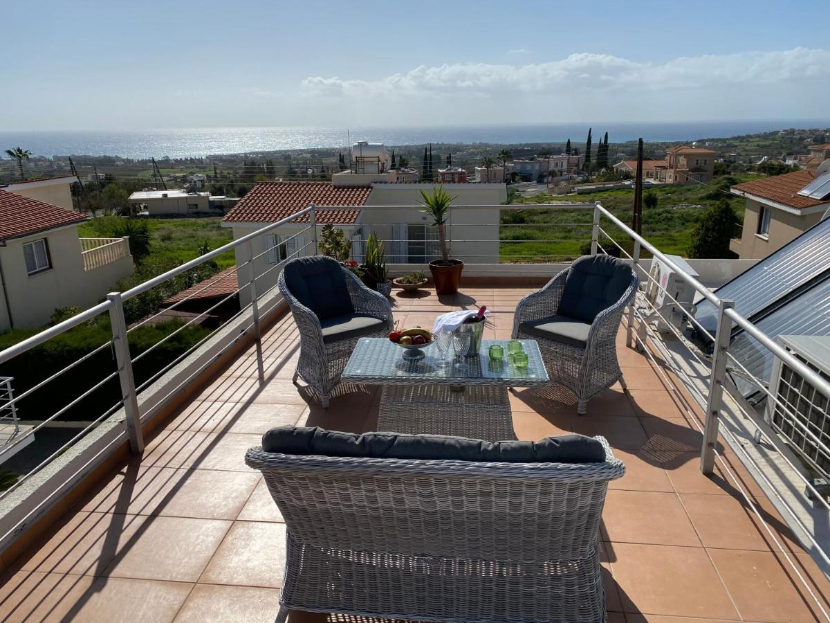 Roof Terrace & Sea View Entire Apartment Peyia Exterior photo