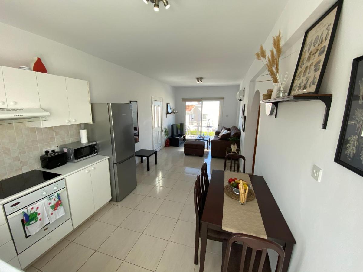 Roof Terrace & Sea View Entire Apartment Peyia Exterior photo