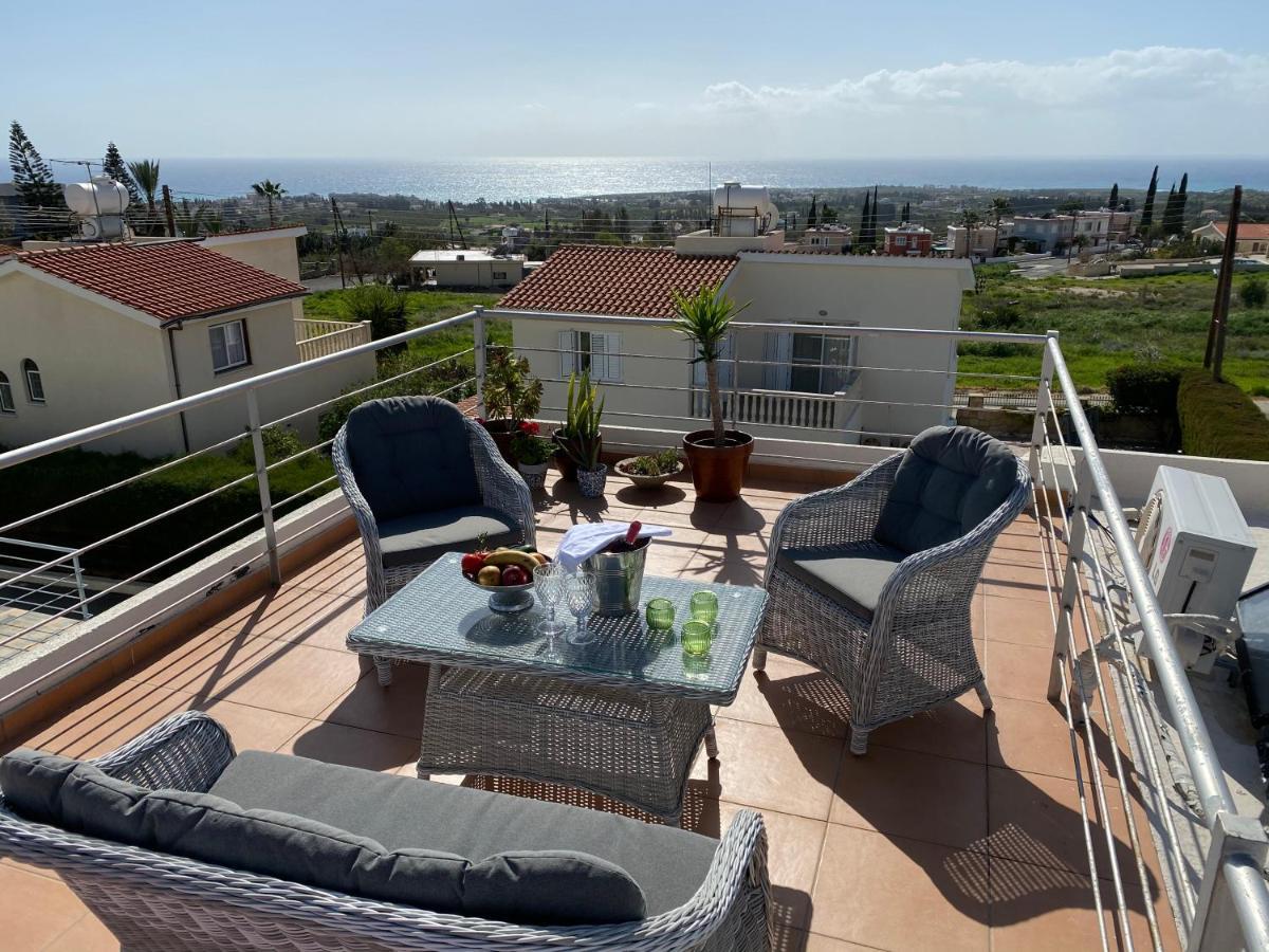 Roof Terrace & Sea View Entire Apartment Peyia Exterior photo